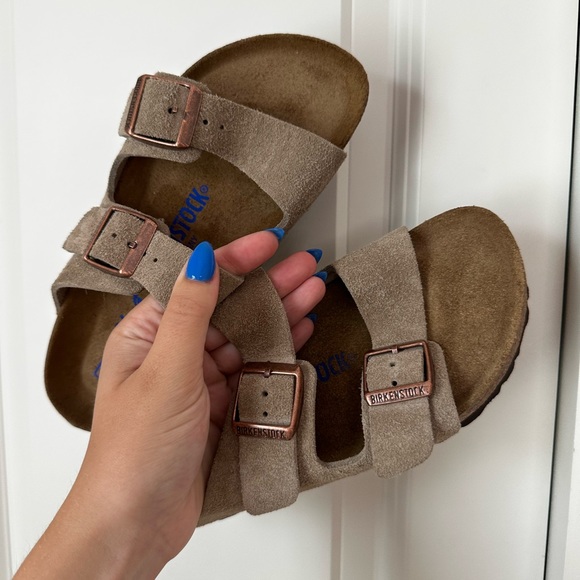 Birkenstock Arizona Sandals - Picture 2 of 6